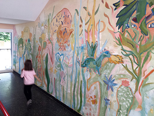 Wandmalerei Grundschule Hesselnberg IM ZAUBERWALD